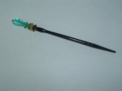 VINTAGE WOODEN HAIR STICK GLASS BEAD ACCENT