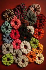 Accesorios y Bandas para el cabello, coleteros, scrunchies para mujeres y niñas