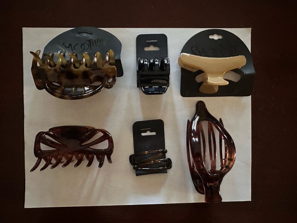 Women’s Hair Accessories Mixed Lot Of 6 Claw Clips/Barrettes S/M/L Hair
