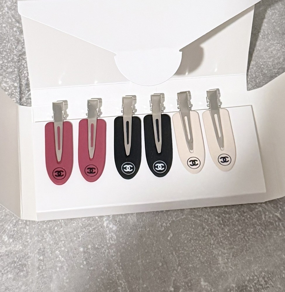 CHANEL Beauty Hair Clip – 6 Piece Set. VIP / GWP