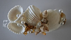 SEA SHELL BEAD SEA GLASS HAIR DUCK BILL CLIP HAND MADE 3.5″ PEARLIZED SHELLS