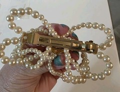 Vtg 80s Faux Pearl Bow Barrett Hair Clip Cream Silvertone 5″ Prom Wedding Formal