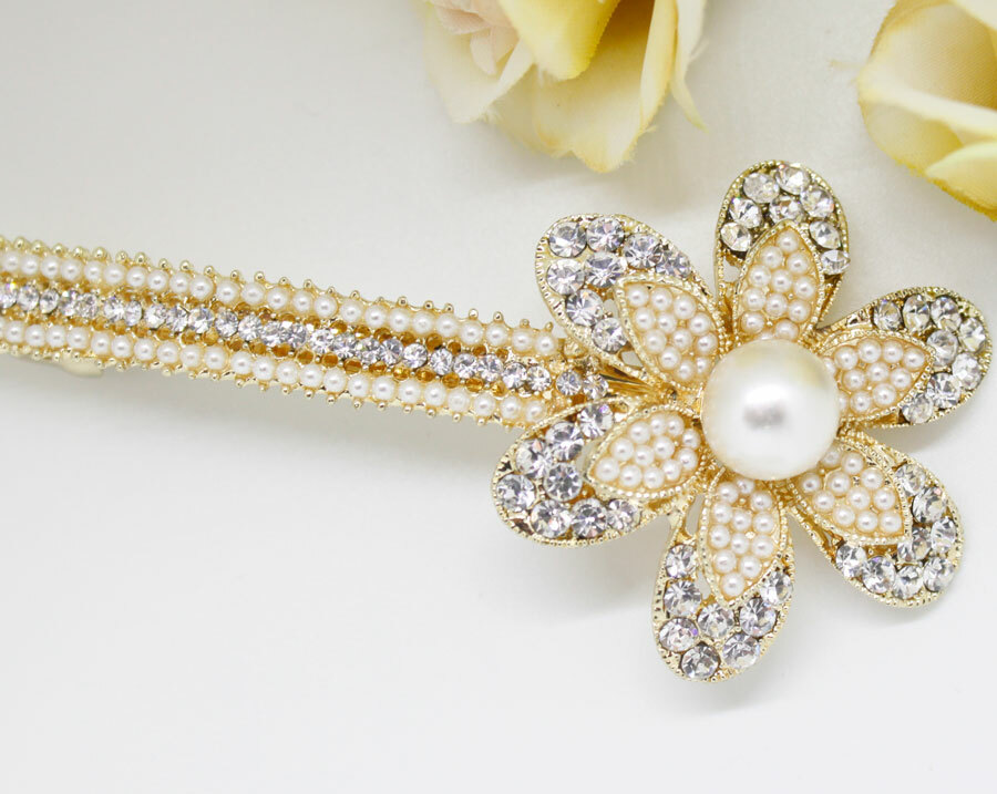 Hot USA seller beautiful Gold tone flower crystal hair clip barrette 3539