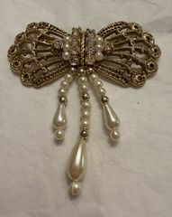 Gold Tone Bow Brooch w/ Faux Pearl Dangles & Rhinestone Accents