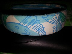 LILLY PULITZER 1.25″ Wide Headband – White Label Print “SPLASH” – New