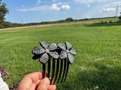 1 New Flowers Hair Comb w Shinny Crystals Hair Jewelry Accessories US Seller