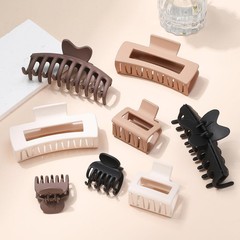 Sisiaipu 8 Pcs Large, Medium and Small Hair 1 Count (Pack of 8), Brown
