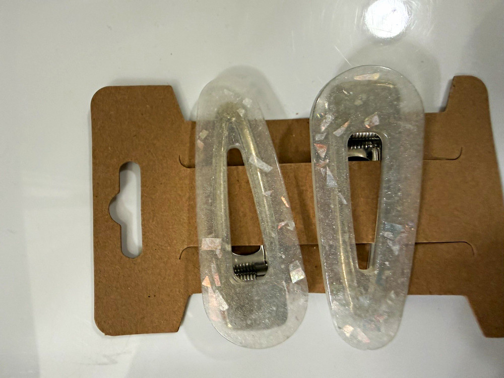 Lot of 2 Clear Teardrop Snap Hair Clips Barrettes Plastic/Metal