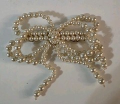 Vtg 80s Faux Pearl Bow Barrett Hair Clip Cream Silvertone 5″ Prom Wedding Formal