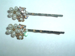 FAUX PEARL & RHINESTONE FLOWER GOLD TONE METAL BOBBY PINS UP DO HAIR ACCESSORY