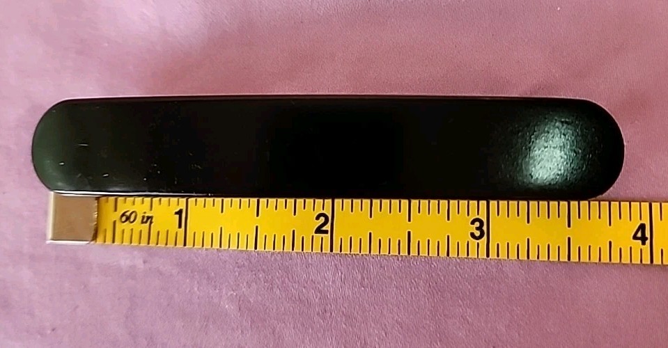 3.75 Inch long, 0.5 Inch Wide Black Barrette. Unbranded Pre-owned