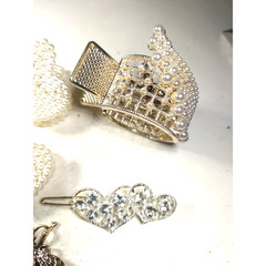 Hair Barrette Pony Tail Holders Lot Of 8 Rhinestone. Faux Pearls
