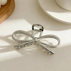 Punk Silver Metal Hair Claw Clip Non Slip Irregular Pattern Hair Claw for Thick