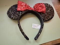 Authentic Disney Parks Minnie Mouse Ears Headband – Sequined Black with Red Bow