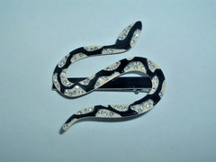 NAVY BLUE & CREAM SNAKE WITH RHINESTONE HAIR CLIP BARRETTE