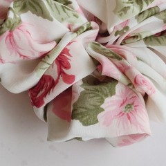 Women Hair Scrunchies Claw Clip Set 3pcs White Satin FloralElastic Daily Style