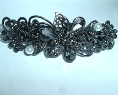SMOKY CRYSTAL WHITE PEARL FLORAL HAIR BARRETTE NWT