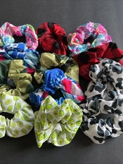 12pc Lot Hair Scrunchies Tween Floral Red Blue Pink Multicolor, Brand New