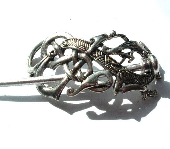 SILVER DRAGON BUN HOLDER WITH SILVER STICK