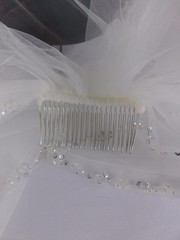 Bridal Hair Comb Womens White Beaded Sequin Edge Veil Wedding Accessory