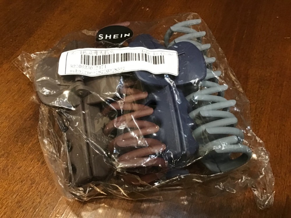 Shein 4 pack large hair clips new