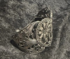 Vintage Style Silver Tone Filigree Barrette Hair Clip Hearts