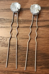 Antique Women’s 2-Pack Silver Metal Hair Pins w/ Clear Round Rhinestone Accents