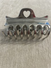 Emi Jay Heartbreaker Clip in Metallic Silver
