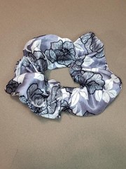 Vera Bradley Silky Oversized Scrunchie – New With Tags!! 2 patterns