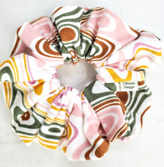 Handmade Women’s Scrunchies sz XL White Allover Print Cotton Snuggle Flannel New