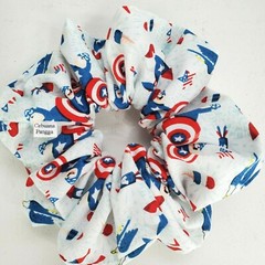 Handmade Women’s Scrunchies size XL White Cotton Captain America Patriotic Print