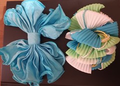 VTG Blue & Multicolor Bow Clip On Barrette 80/90 Bundle Pre-Owned . 7 &5 in..