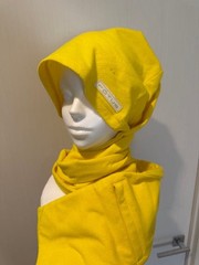 FOTUS Yellow Fleece Scarf & Hat Set – Rare Vintage Item