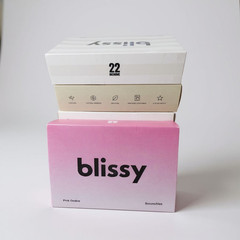 Blissy 3-Pack Silk Scrunchies in Pink Ombre