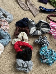 60 PCS Assorted Hair Accessories Headbands Delsol Hair Clips Scrunchies Hair