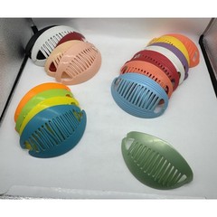 18 Vtg Hair Cincher Combs GOODY TZERS, Taiwan. Hair Raisers, wings Hollywood