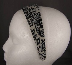 White Black geometric print satin 1 5/8″ wide headband hair band accessory