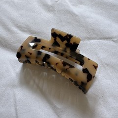 Lululemon Claw Clip