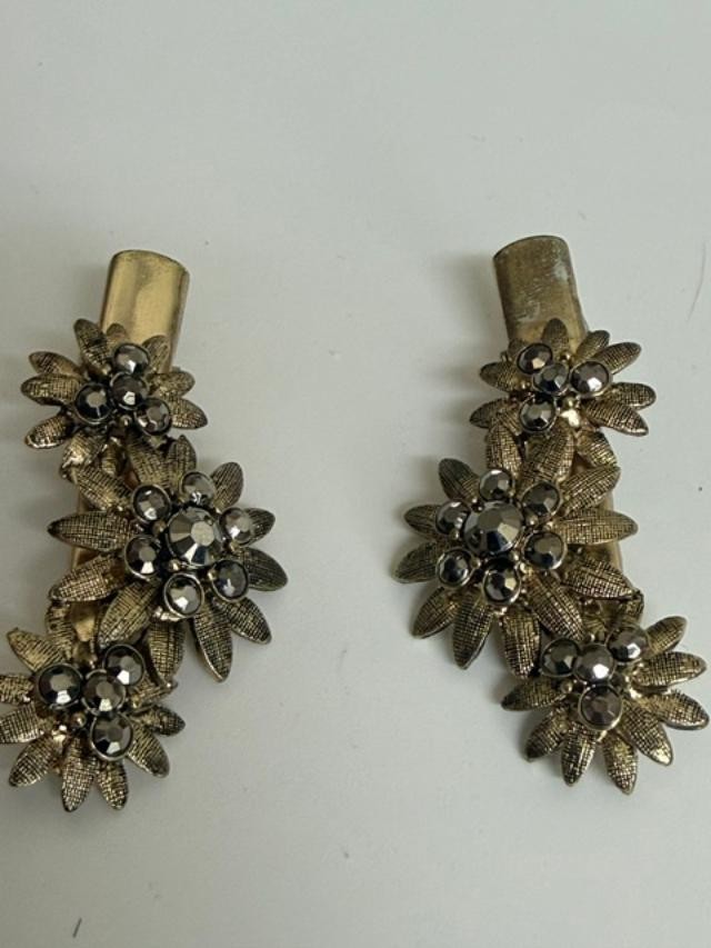 Pair Gold Tone Rhinestone Floral Hair Clips Barrettes 2″