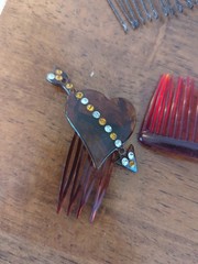 Vintage Hair Side Combs Set Of 25 Some Metal Plastic As Is – Some Broken