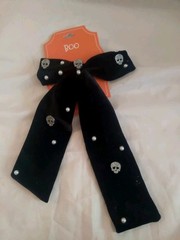 Skull Black Velvet Pearl Hair Bow Barrett Rockabilly Style 90s 80s Summerween