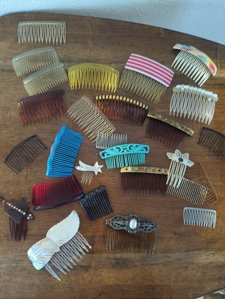 Vintage Hair Side Combs Set Of 25 Some Metal Plastic As Is – Some Broken
