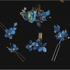 Elegant Blue Hairpin Set – Handmade Floral Design