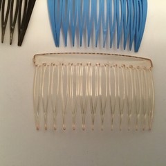Vintage Retro 7 GOODY Plastic Hair Side Combs 1 Unbranded Clear 2.5 X 1.5 Inches