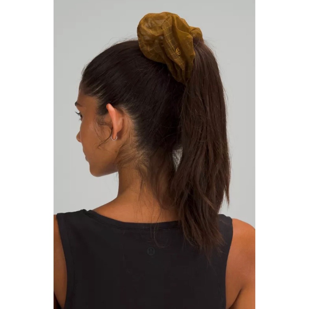 NWT Lululemon uplifting Scrunchie oversized Hair Tie GLSC Gold Brown