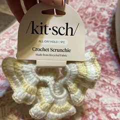 Kit•sch All Day Hold Crochet Scrunchie