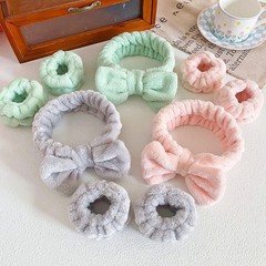 Soft Coral Fleece Hair Wrist Band Set Absorbent Waterproof Spa Plush