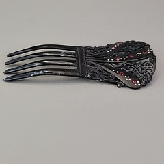 Vintage Hair Comb Spanish Mantilla Celluloid Black Red Enamel Dots 4.75″