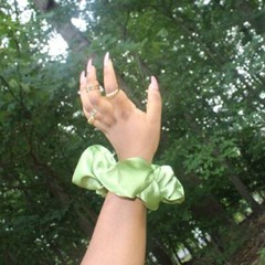 Peridot silk scrunchie Xl