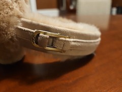 UGG AUSTRALIA Classic Sheepskin Earmuffs Creamy Tan Neutral Mustard Seed Beige